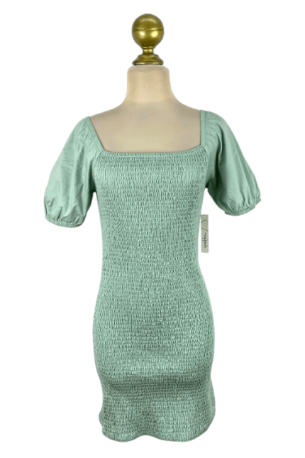 Vestido Speechless Verde